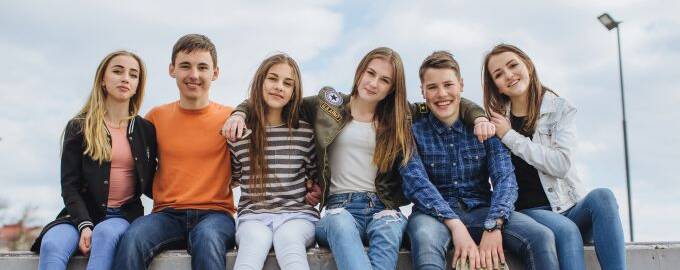 Skincare rutina za tinejdžere: 8 savjeta u borbi protiv prištića, mitesera i nečistoće